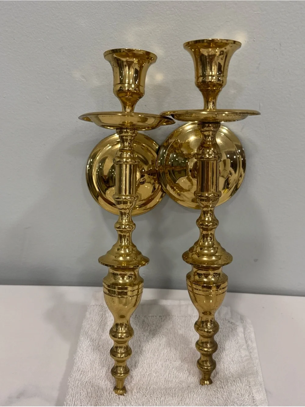 N/A elegant brass